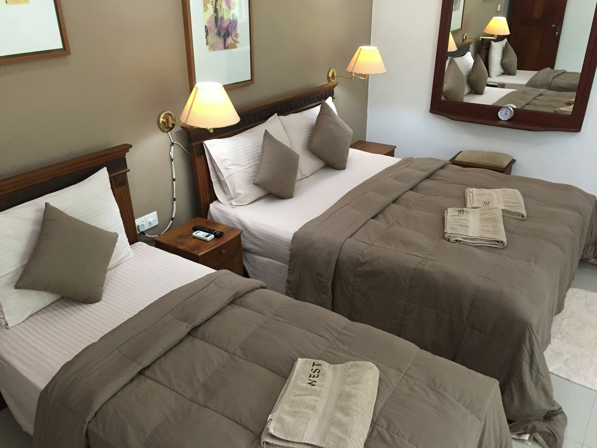 Bed and Breakfast West Dene Негомбо Екстер'єр фото